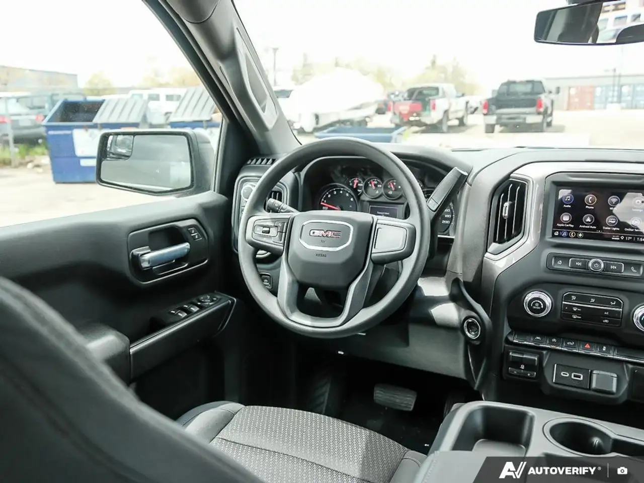 GMC Sierra 1500 снимка GMC Sierra 1500