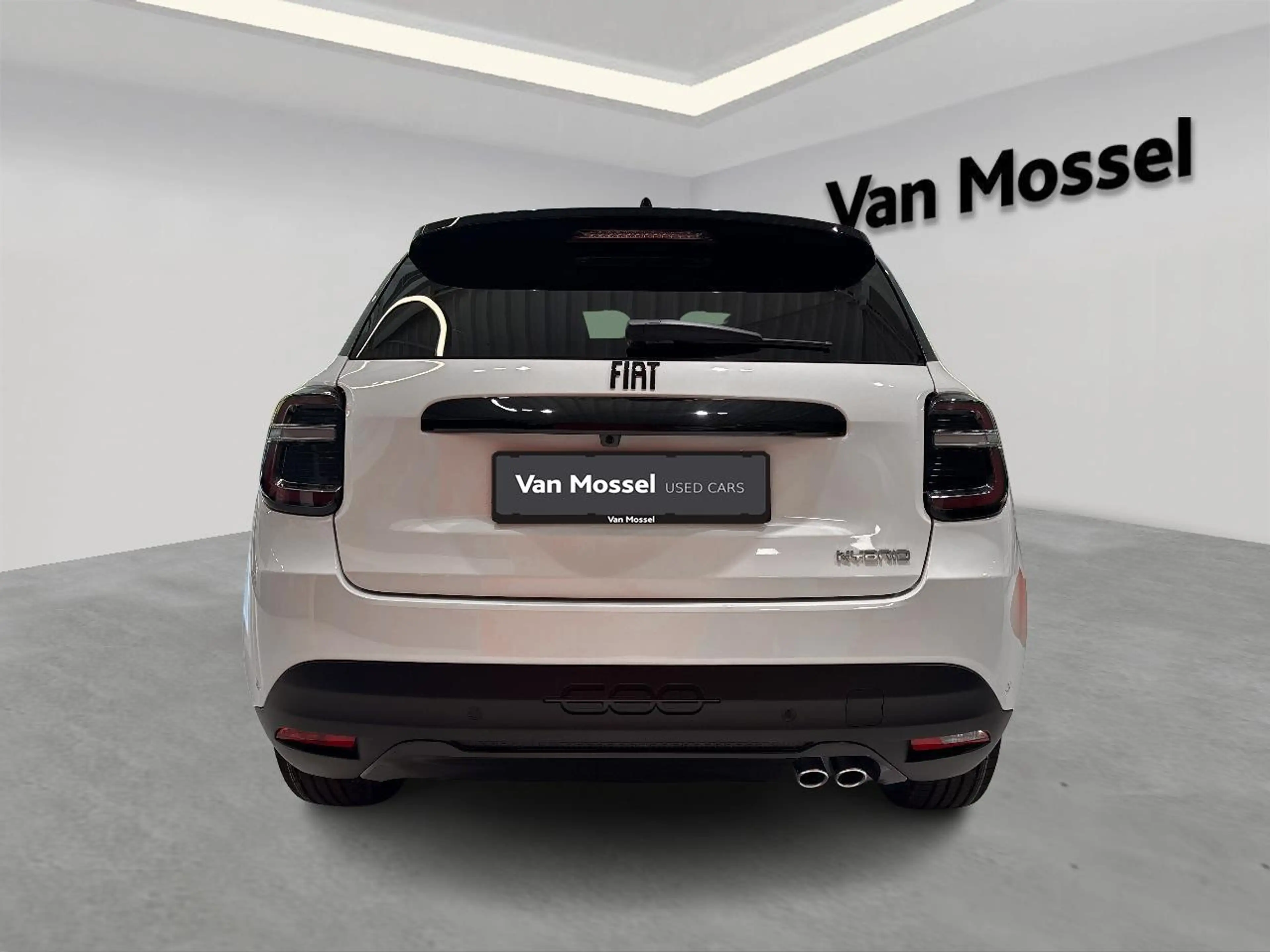 Fiat 600 1.2 Hybrid 600 Hybrid Sport 145pk — photo 3
