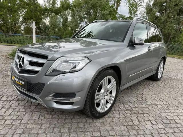 Mercedes-Benz GLK 220 CDI 4Matic AUTOMATIK/XENON/ALCANTARA/360grad
