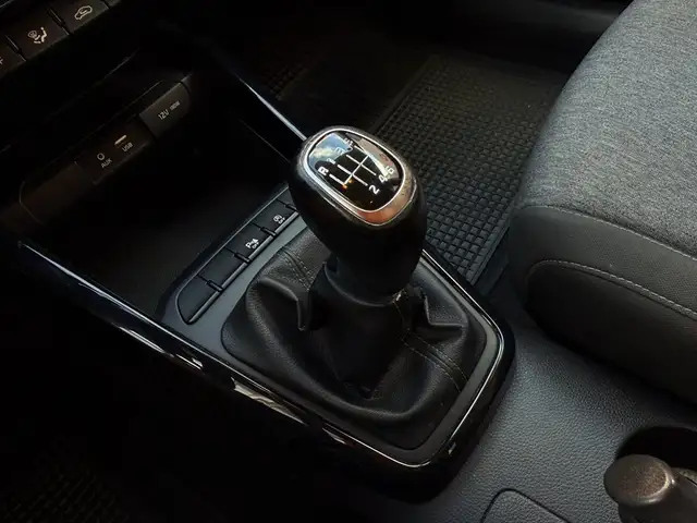 Kia Stonic view 12