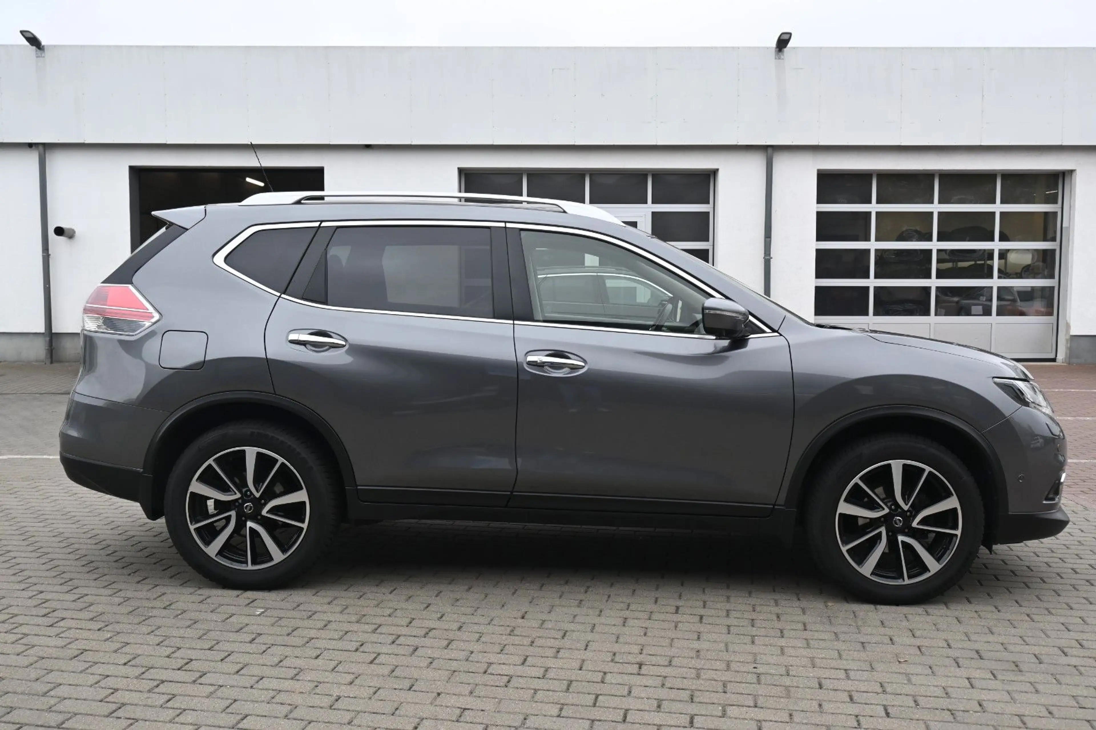 Nissan X-Trail 1.6 DIG-T Schalter Tekna 4x2*360°*Pano — photo 6