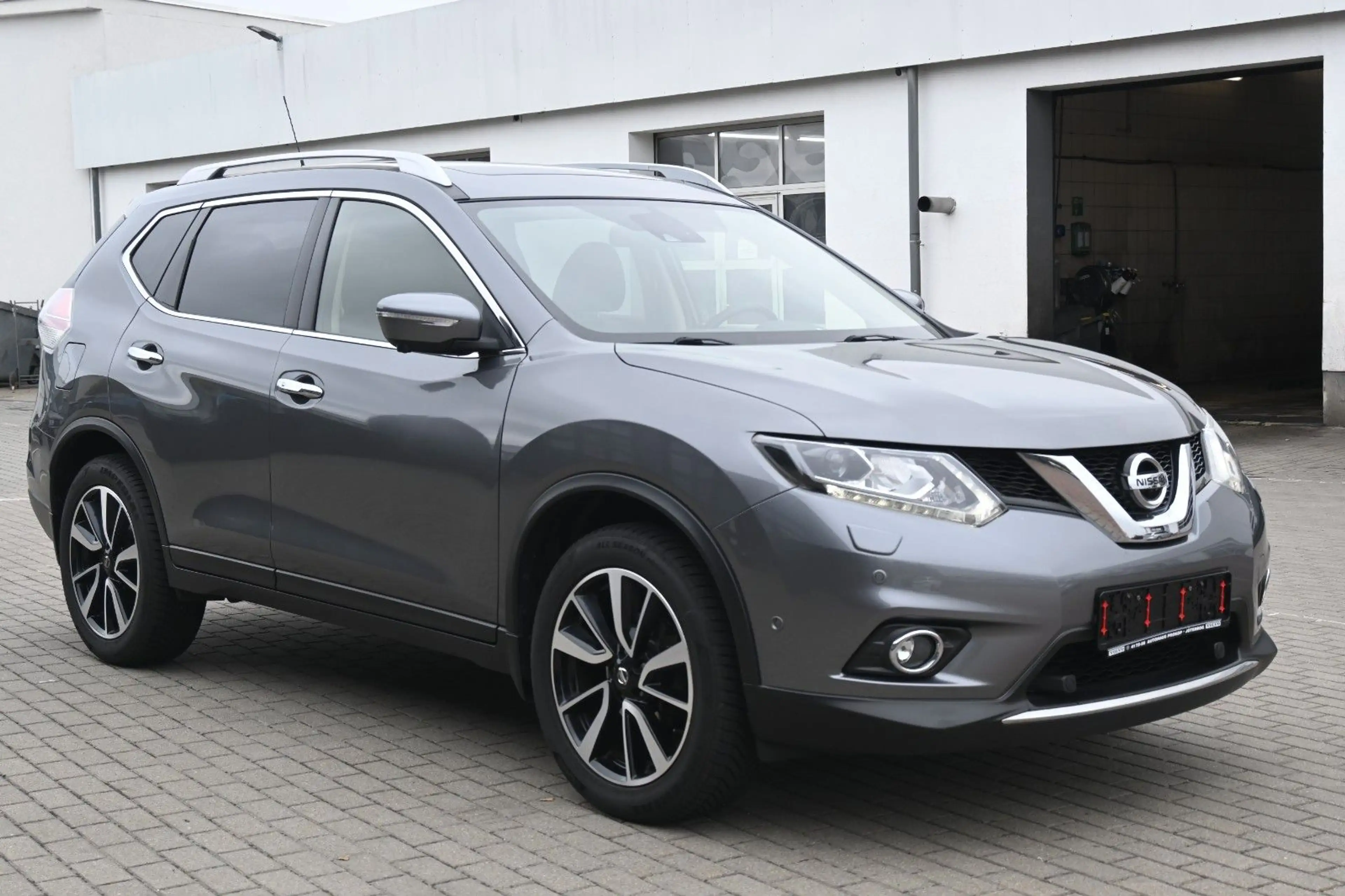 Nissan X-Trail 1.6 DIG-T Schalter Tekna 4x2*360°*Pano — photo 7