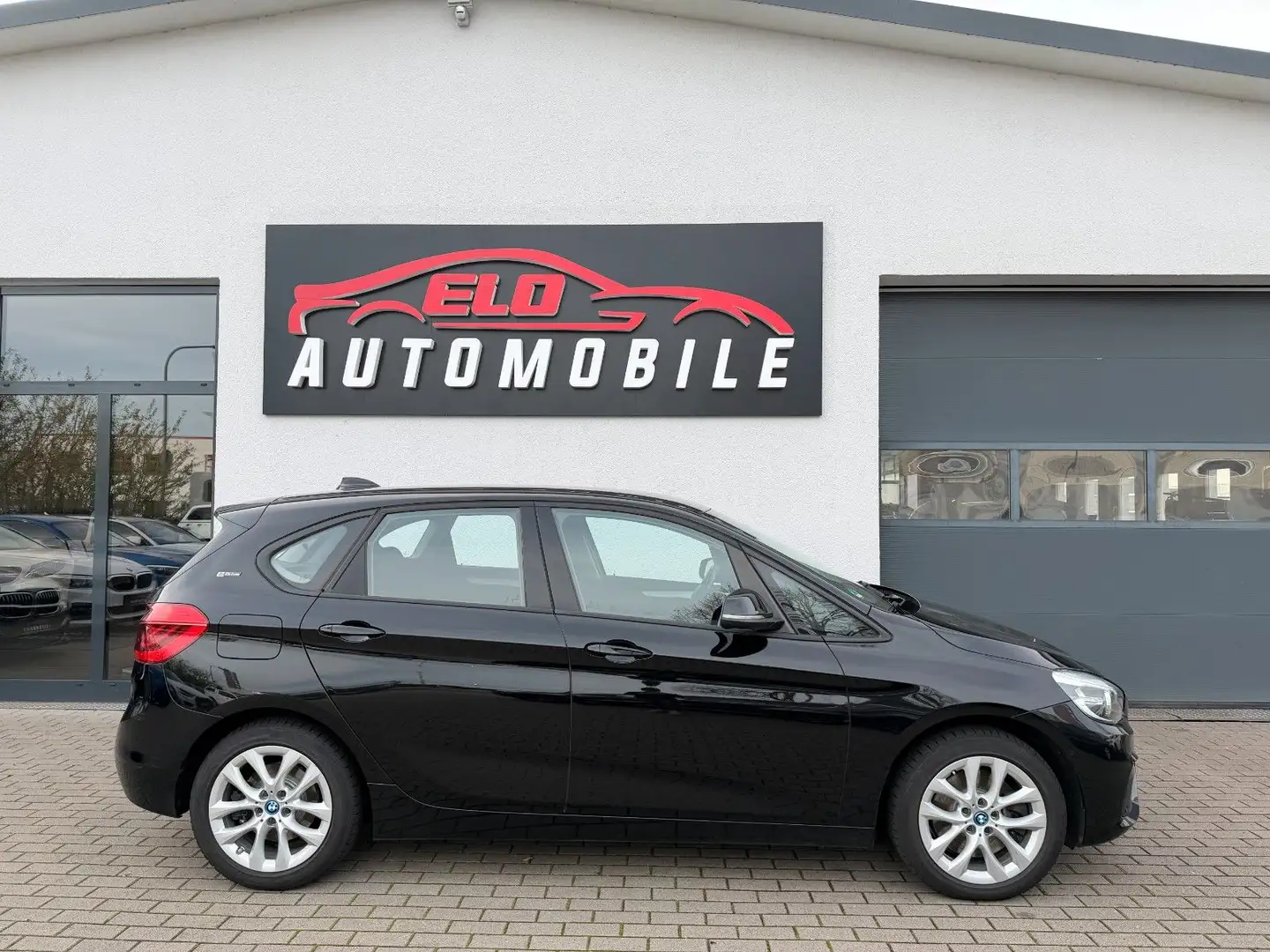 BMW 225 Active Tourer XE Advantage*iPerformance*LED* Noir - 2