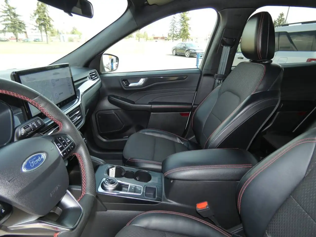 Ford Escape снимка Ford Escape