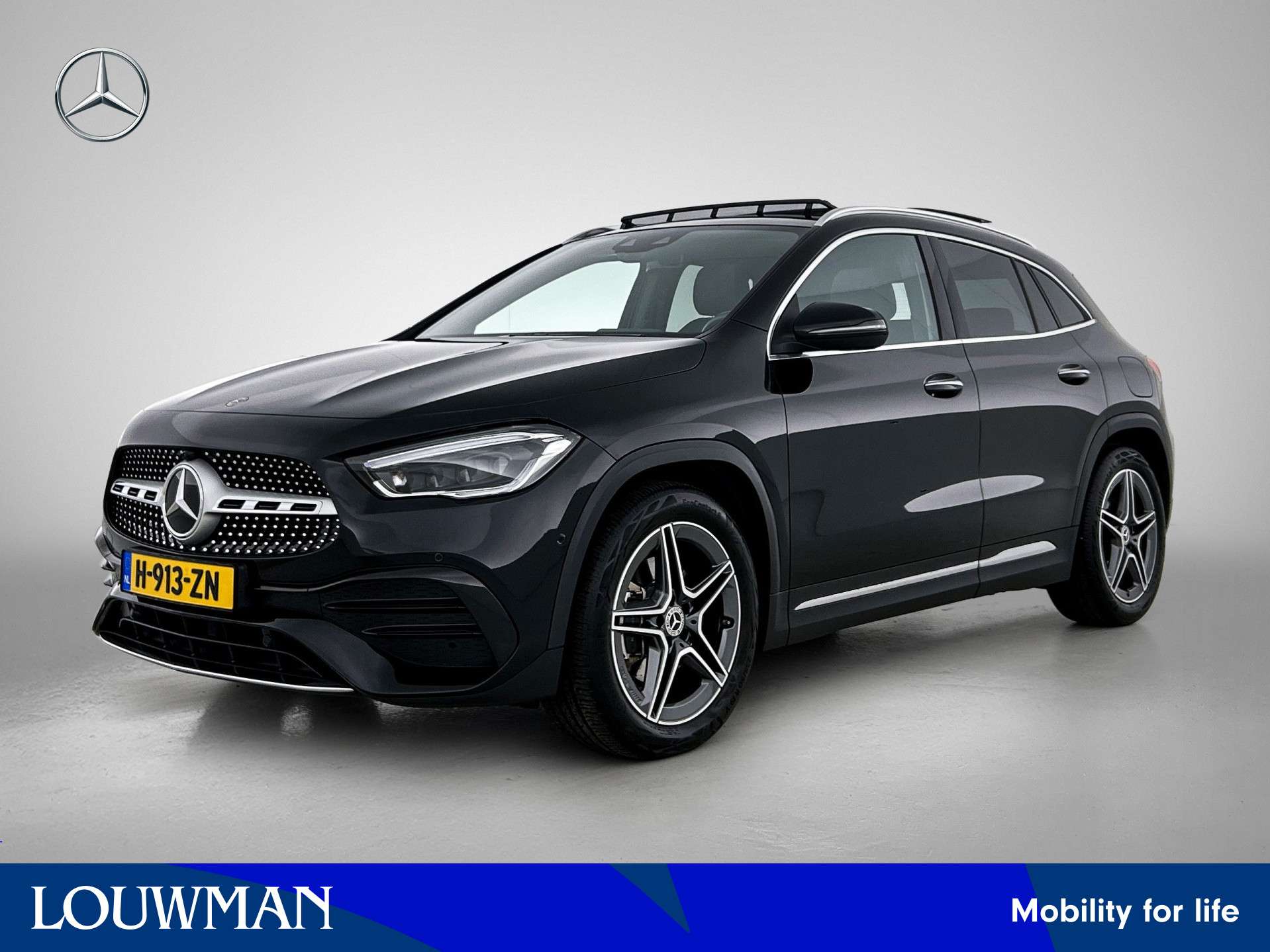 Mercedes-Benz GLA 200
