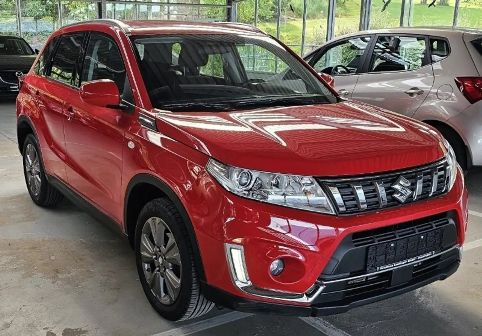Suzuki Vitara 1.4 Boosterjet Comfort SHZ CAM Rouge - 2