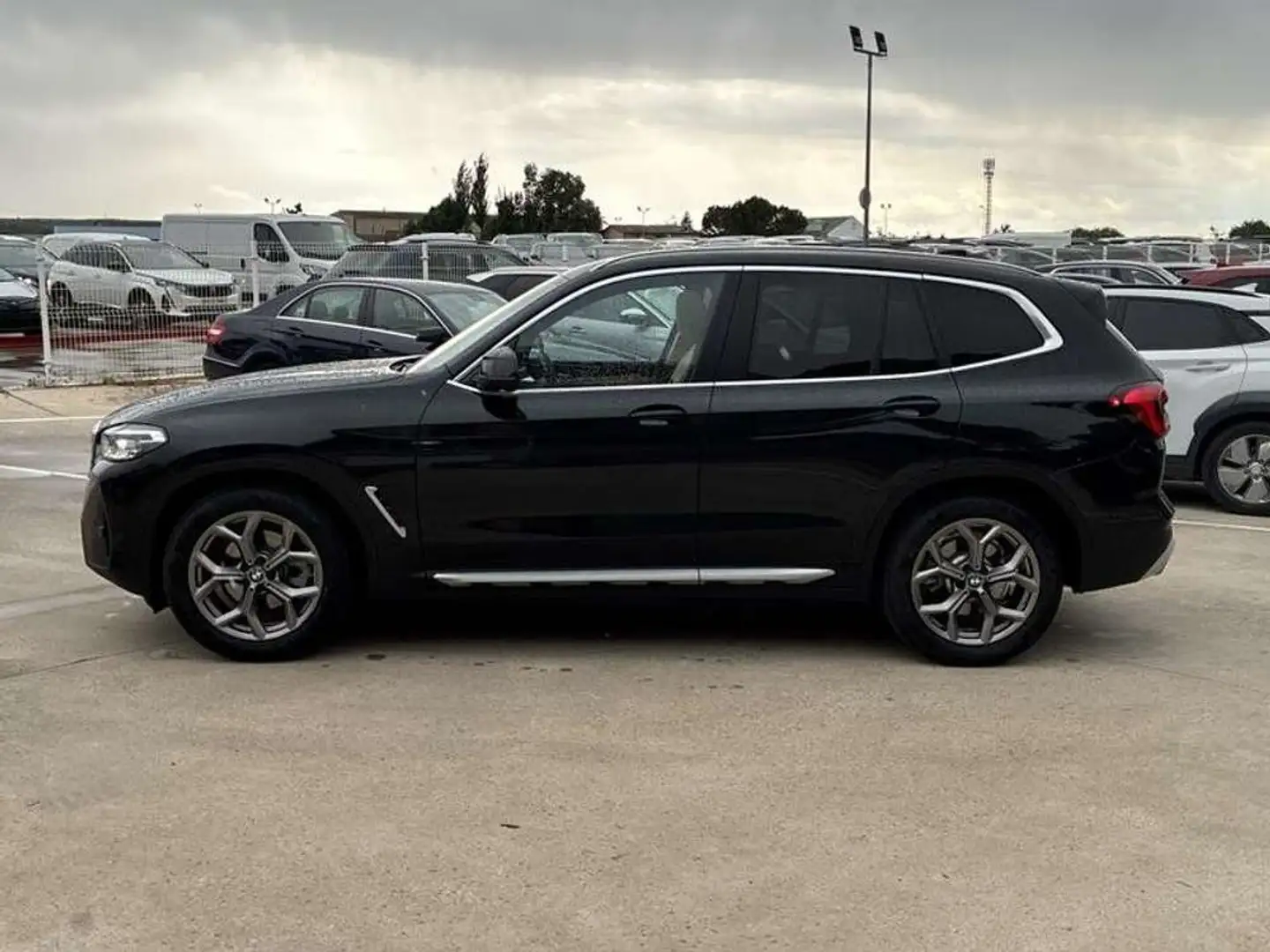 BMW X3 XDRIVE20D XLINE Negro - 2
