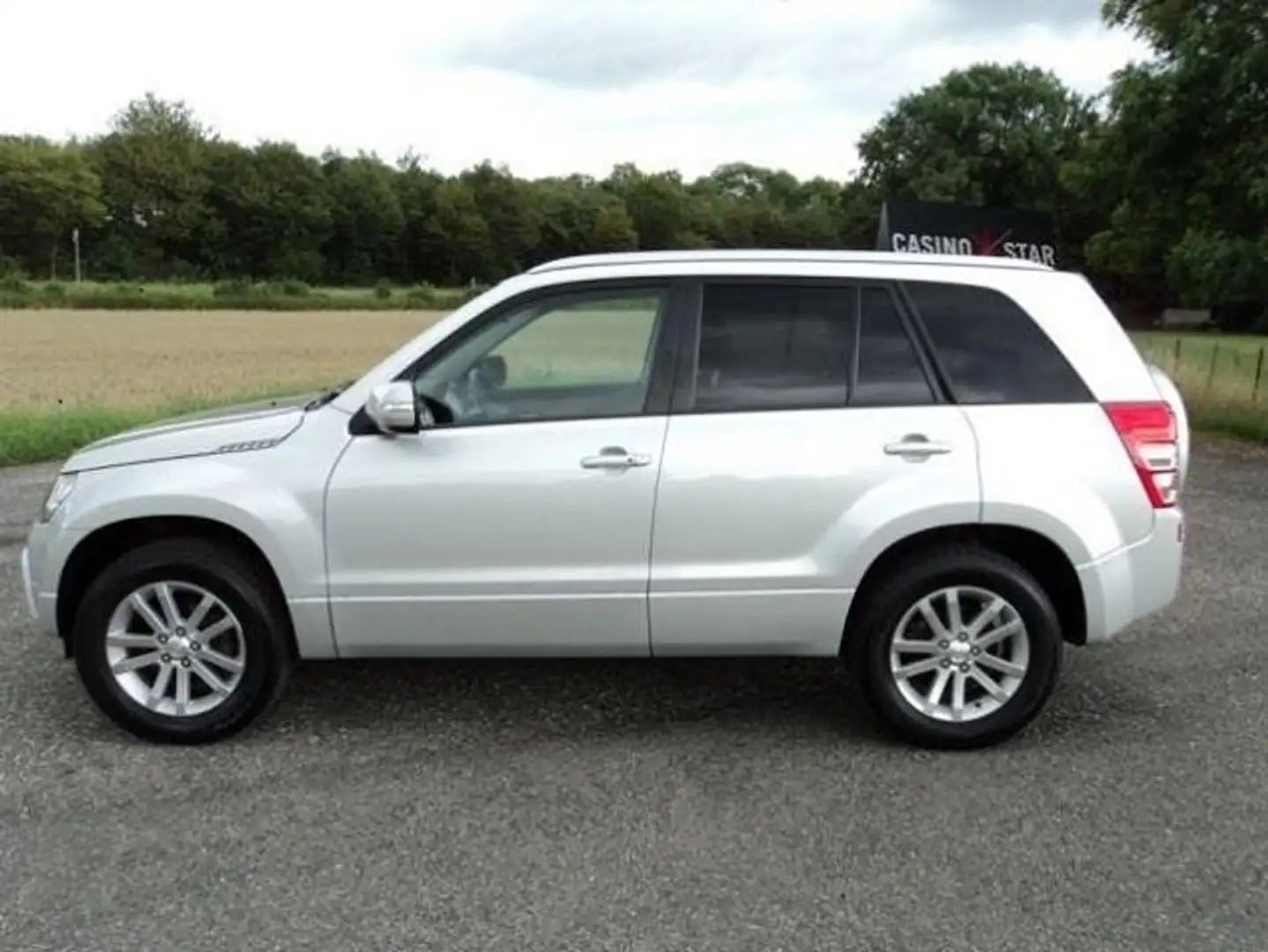 Suzuki Grand Vitara 2.4 Automatik Comfort Gri - 1