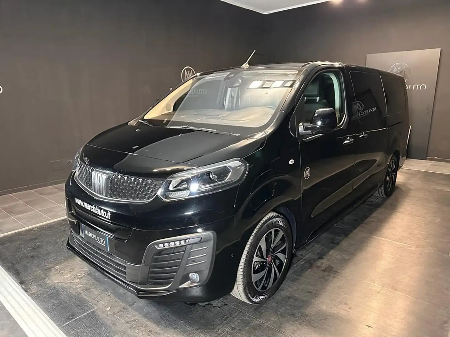 Fiat E-Ulysse 136CV 75kWh Long Lounge Nero - 1