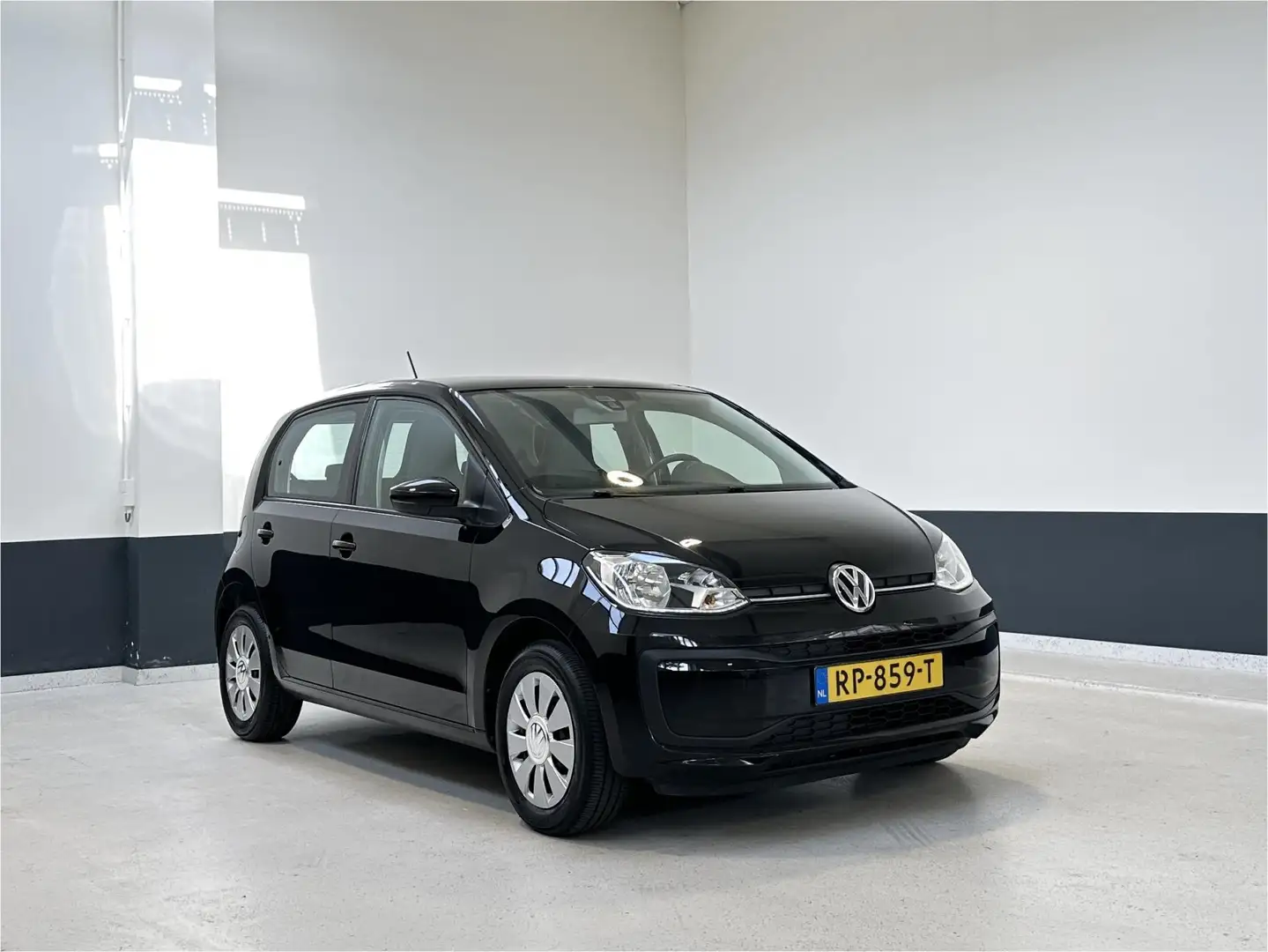 Volkswagen up! 1.0 BMT move up! | NL | Airco| Bluetooth | Zwart - 1