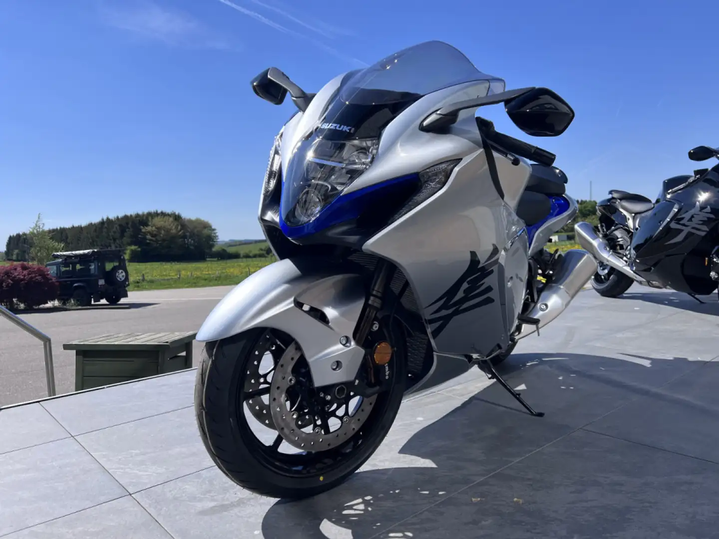 Suzuki Hayabusa 1300 Grey - 2
