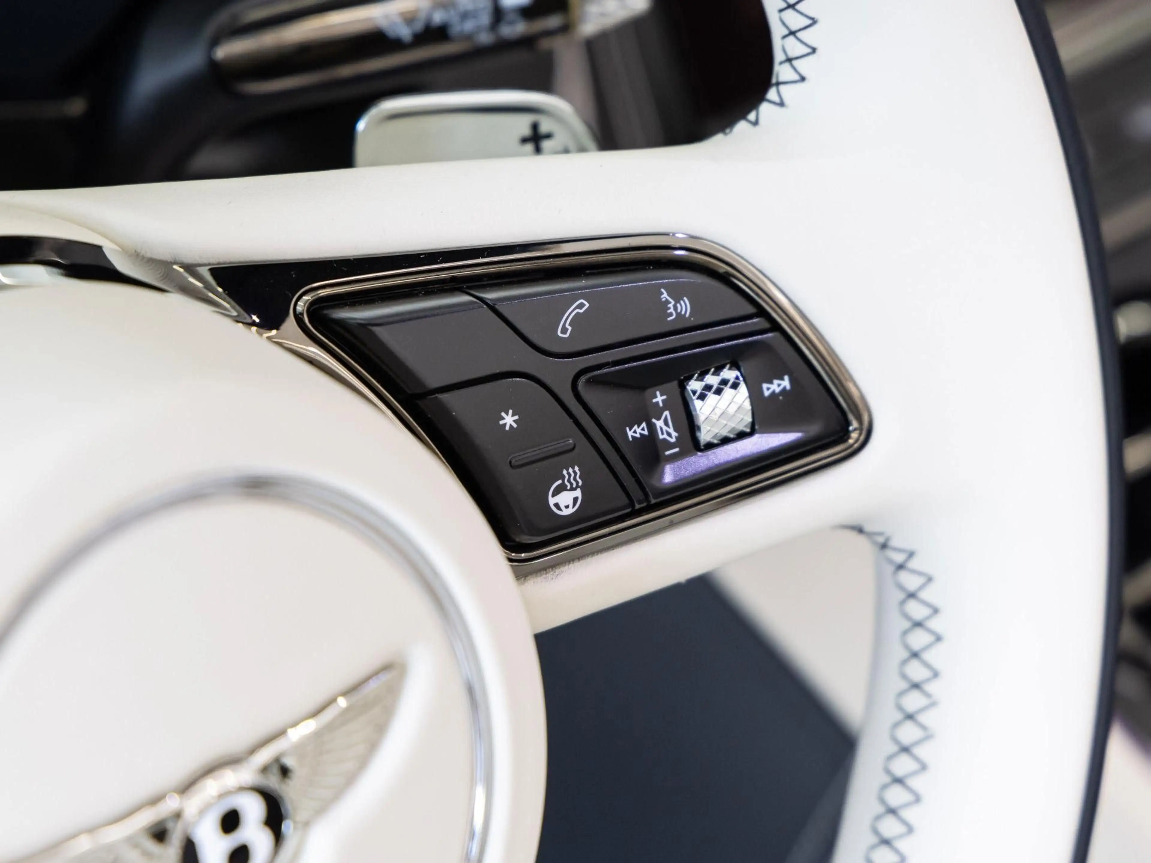 Bentley Continental GTC S (MY26) BENTLEY FRANKFURT — photo 13
