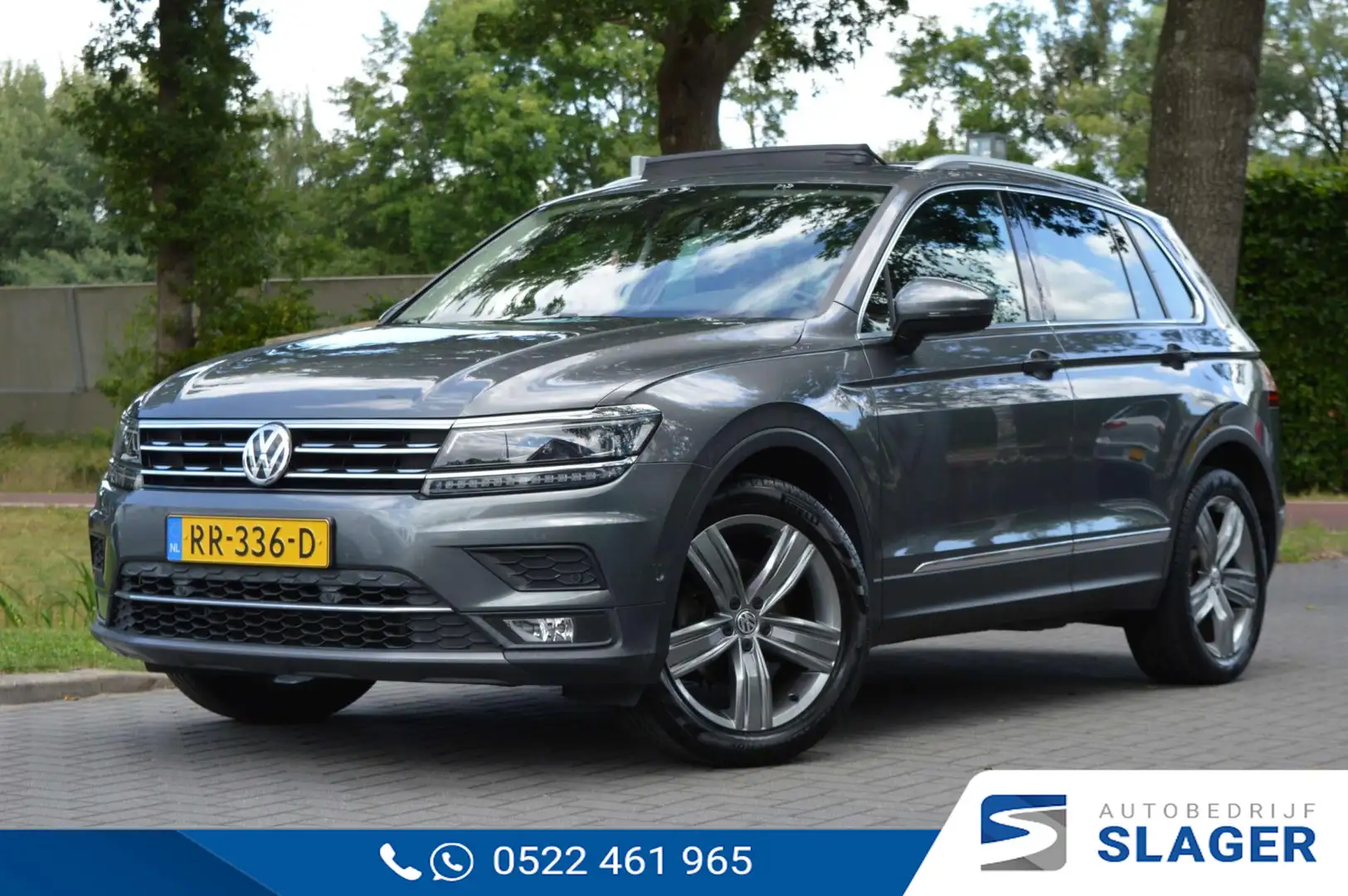 Volkswagen Tiguan 1.4 TSI ACT Highline - Pano|Camera|Trekhaak|Ergost Grijs - 1