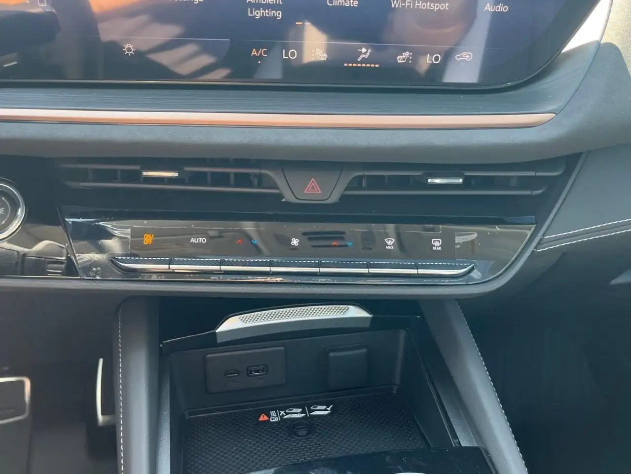 Buick Envision снимка Buick Envision