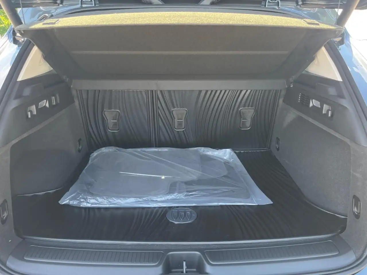 Buick Envision снимка Buick Envision