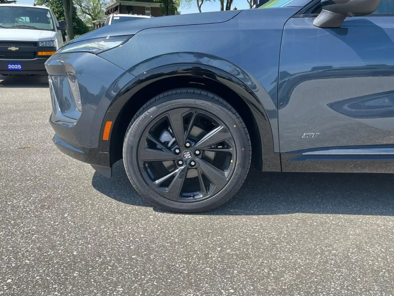 Buick Envision снимка Buick Envision