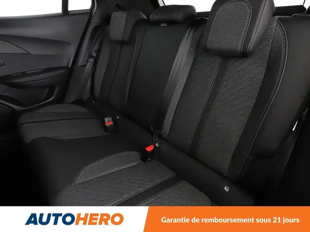 Peugeot 2008 view 14