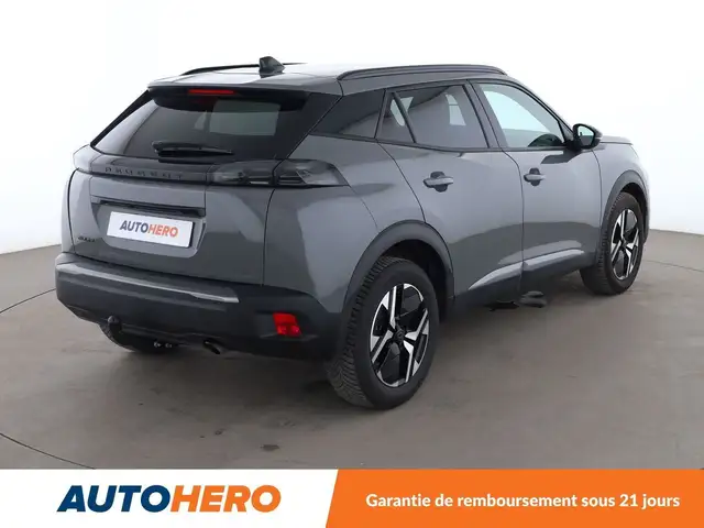 Peugeot 2008 view 6