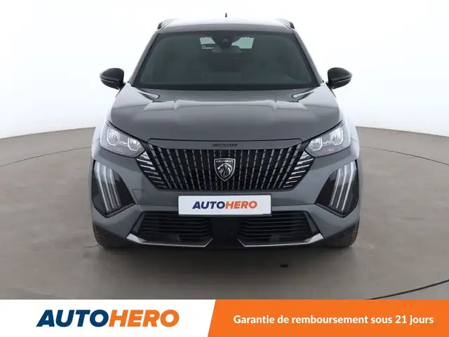 Peugeot 2008 view 9