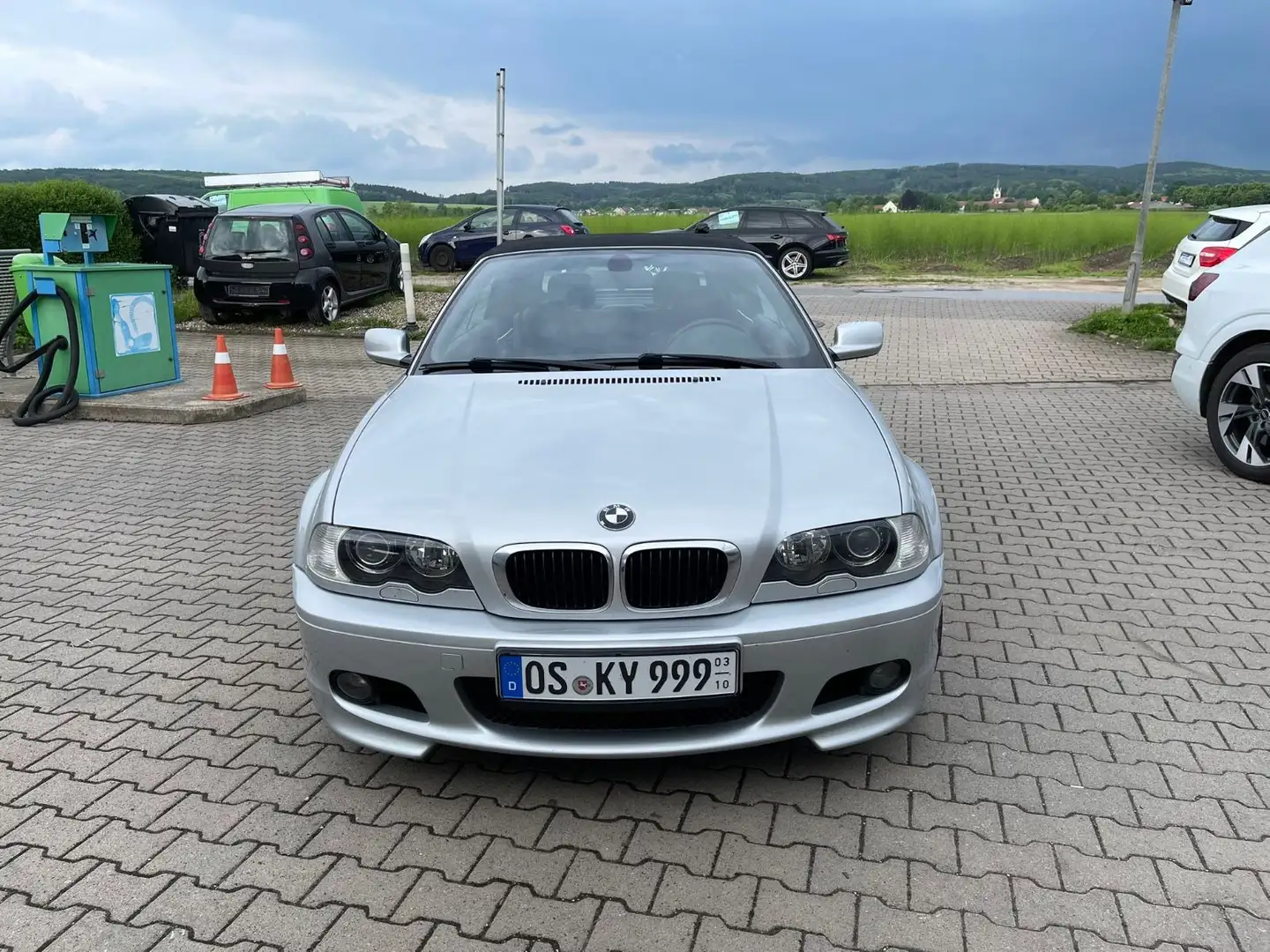 BMW 330 Ci Cabrio*Scheckheft*Historie*Klima Autom. Silber - 2
