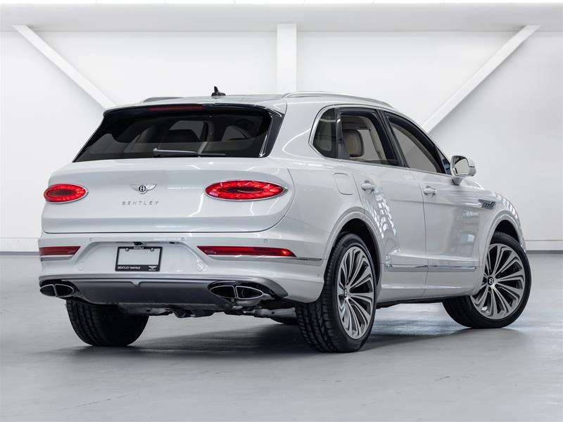 2025 Bentley Bentayga Atelier Edition V8 — photo 1