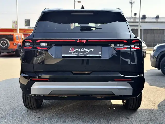 Jeep Compass view 6