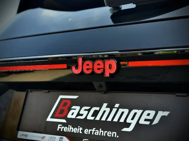 Jeep Compass view 7