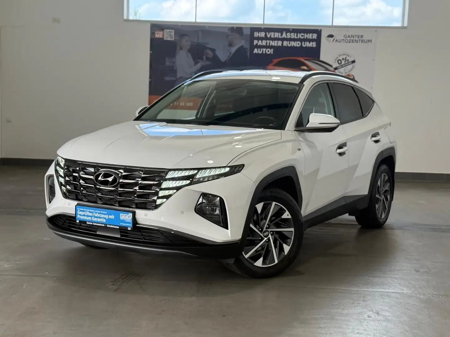 Hyundai TUCSON 1.6 T-GDI DCT NAVI+ACC+HECK+RFK Blanco - 1