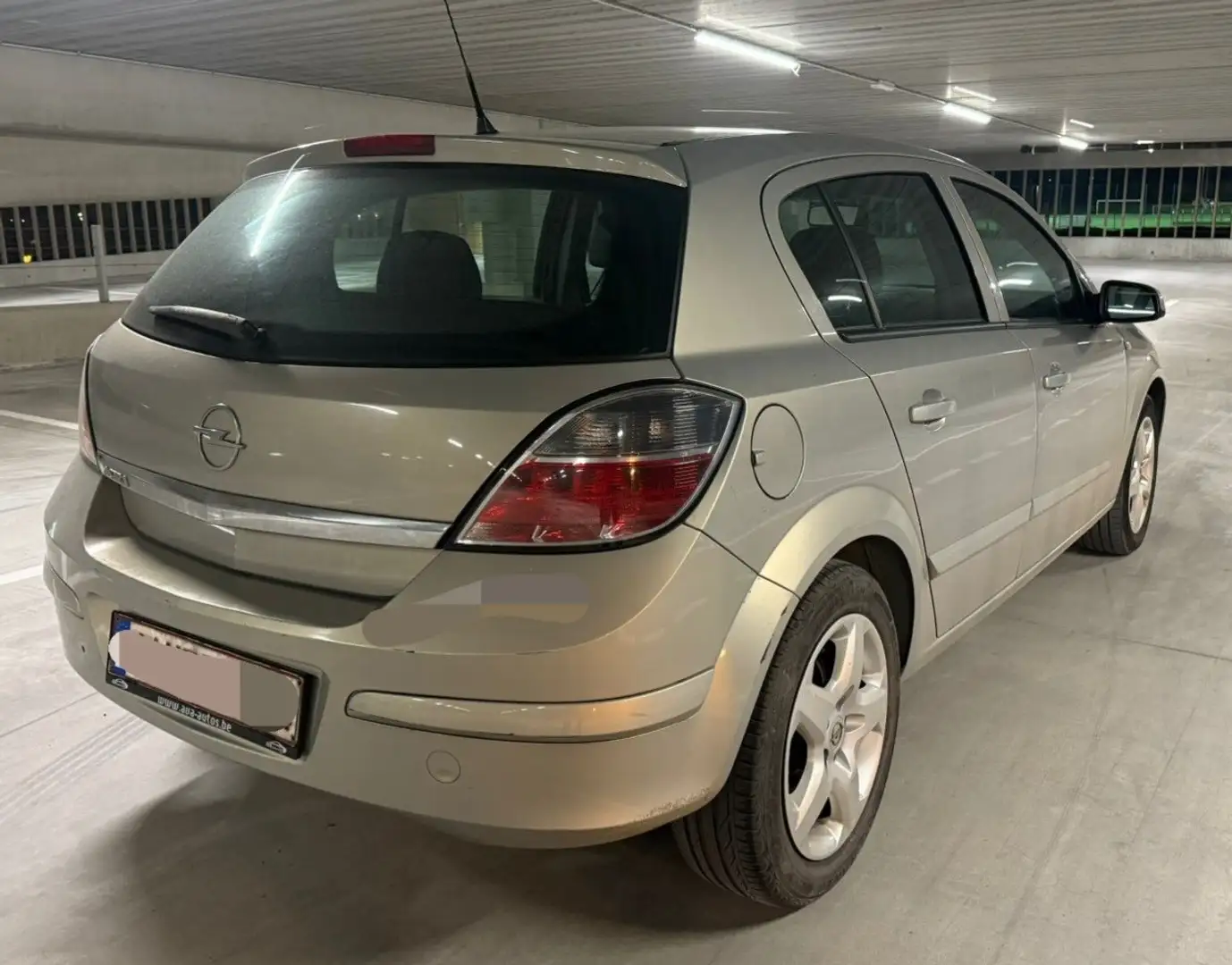 Opel Astra 1.4 Edition Brons - 2