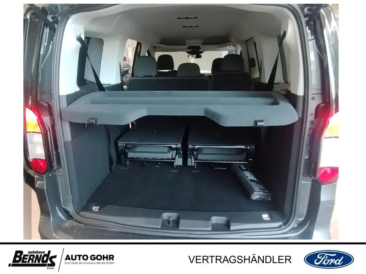 Ford Tourneo Connect Grand Automatik TITANIUM LED KAMERA NAVI SITZHEIZ. 7