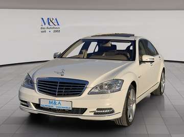BlueEFFICIENCY 4MATIC 7G-TRONIC PLUS