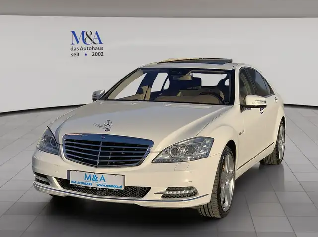 Mercedes-Benz S 500 BlueEFFICIENCY 4MATIC 7G-TRONIC PLUS