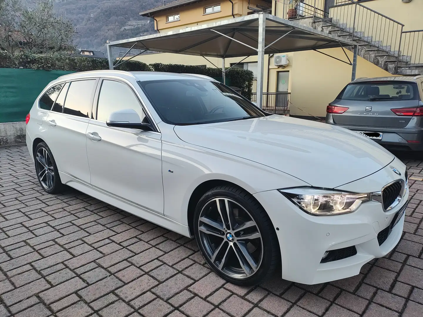 BMW 320 320d Touring xdrive Msport auto Alb - 1