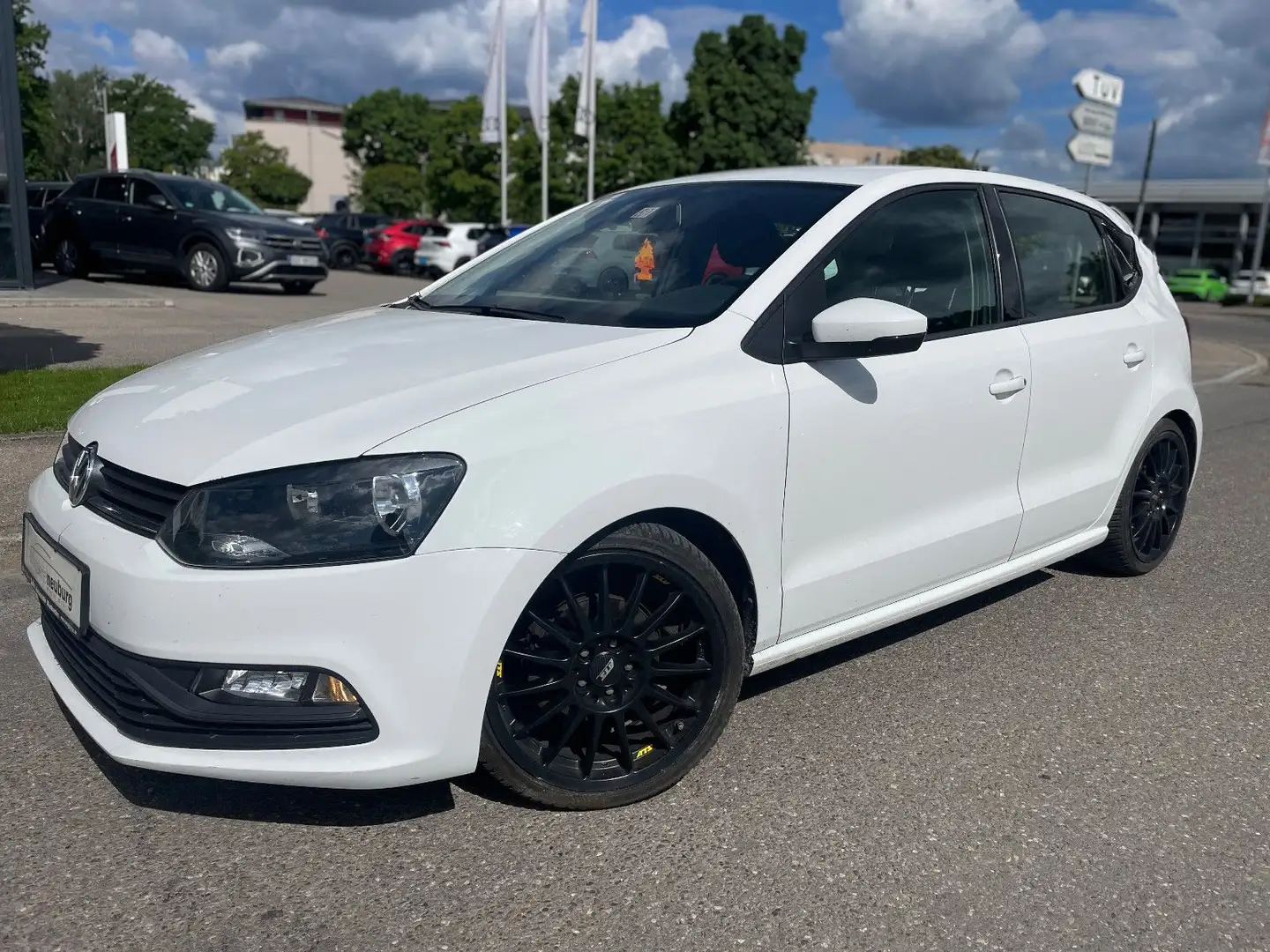 Volkswagen Polo POLO V TRENDLINE BMT/START-STOPP | UNFALLSCHADEN Blanc - 1
