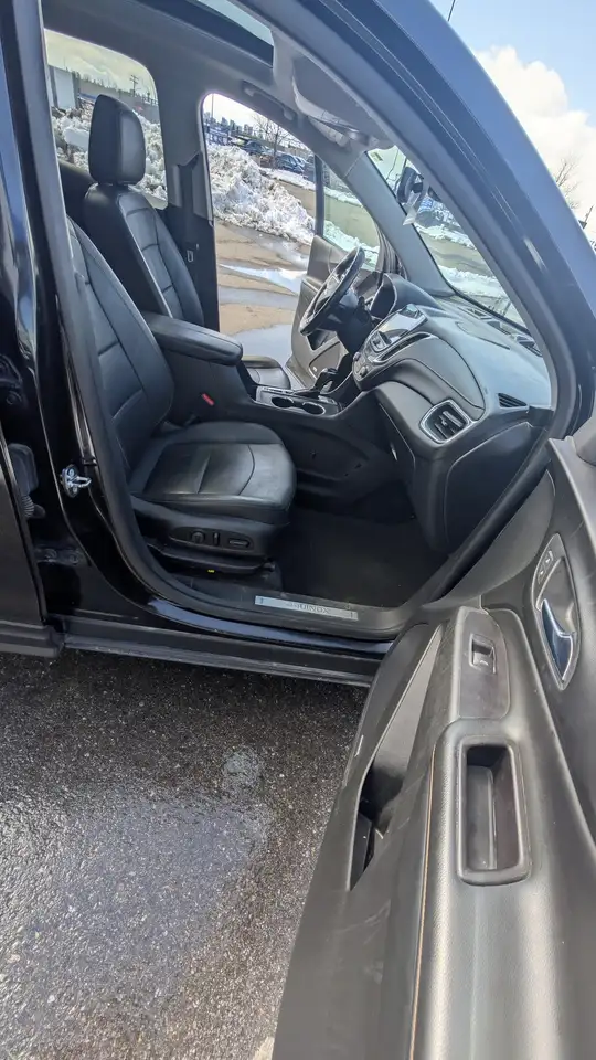 Chevrolet Equinox photo Chevrolet Equinox