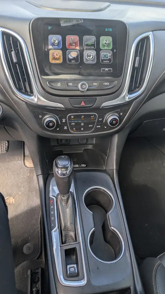 Chevrolet Equinox photo Chevrolet Equinox