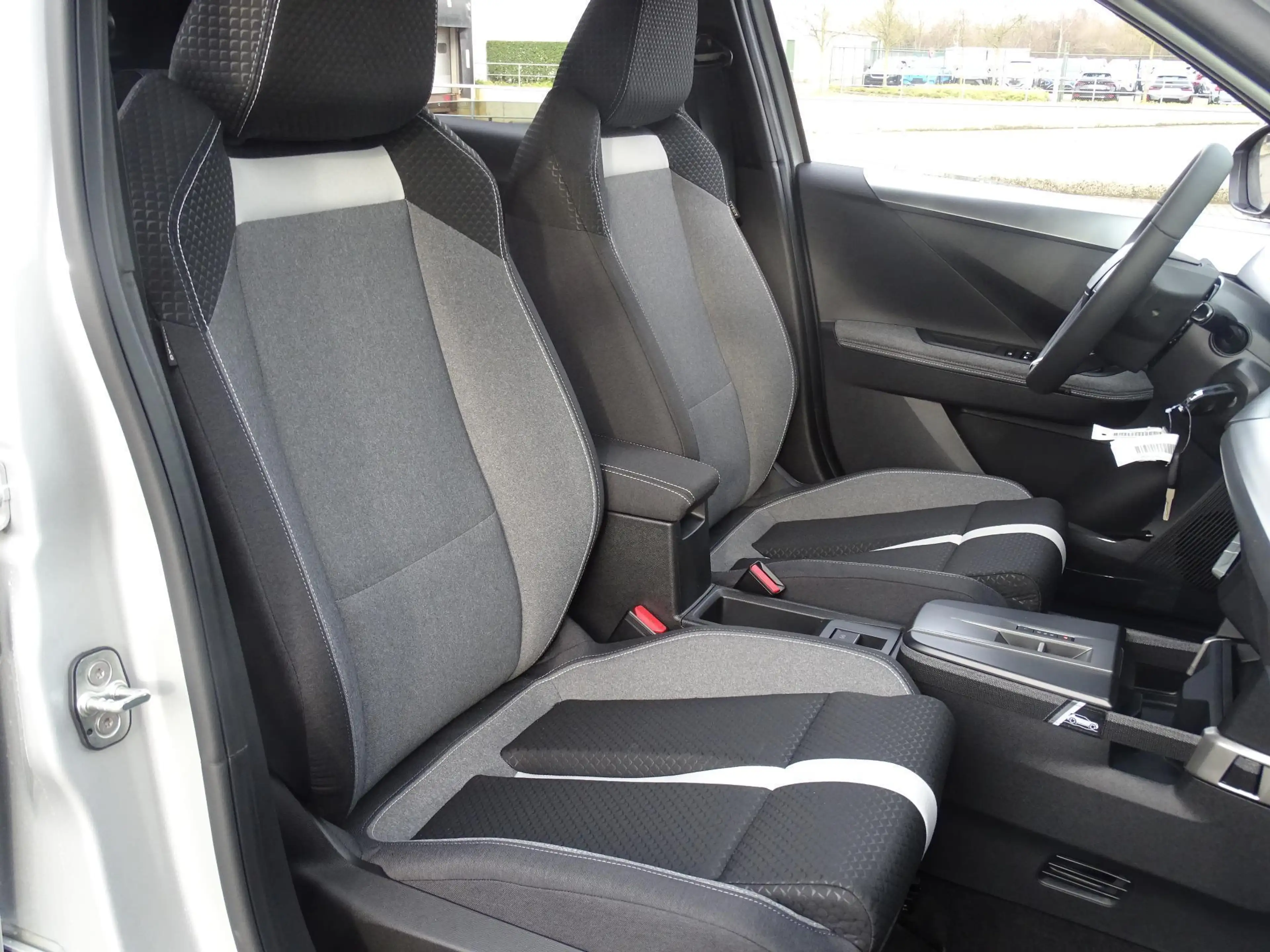 Opel Frontera 1.2 Turbo MHEV 100kW GS Verwacht — photo 9