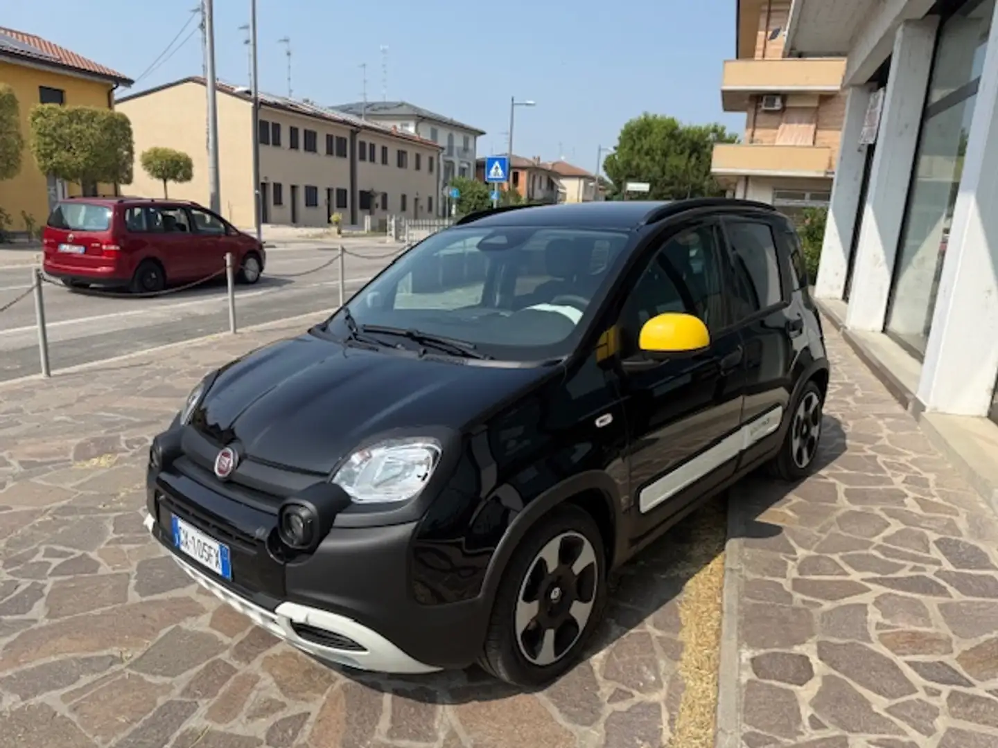 Fiat Panda Pandina 1.0 firefly hybrid s KM 5.000 PARI NUOVO Nero - 1
