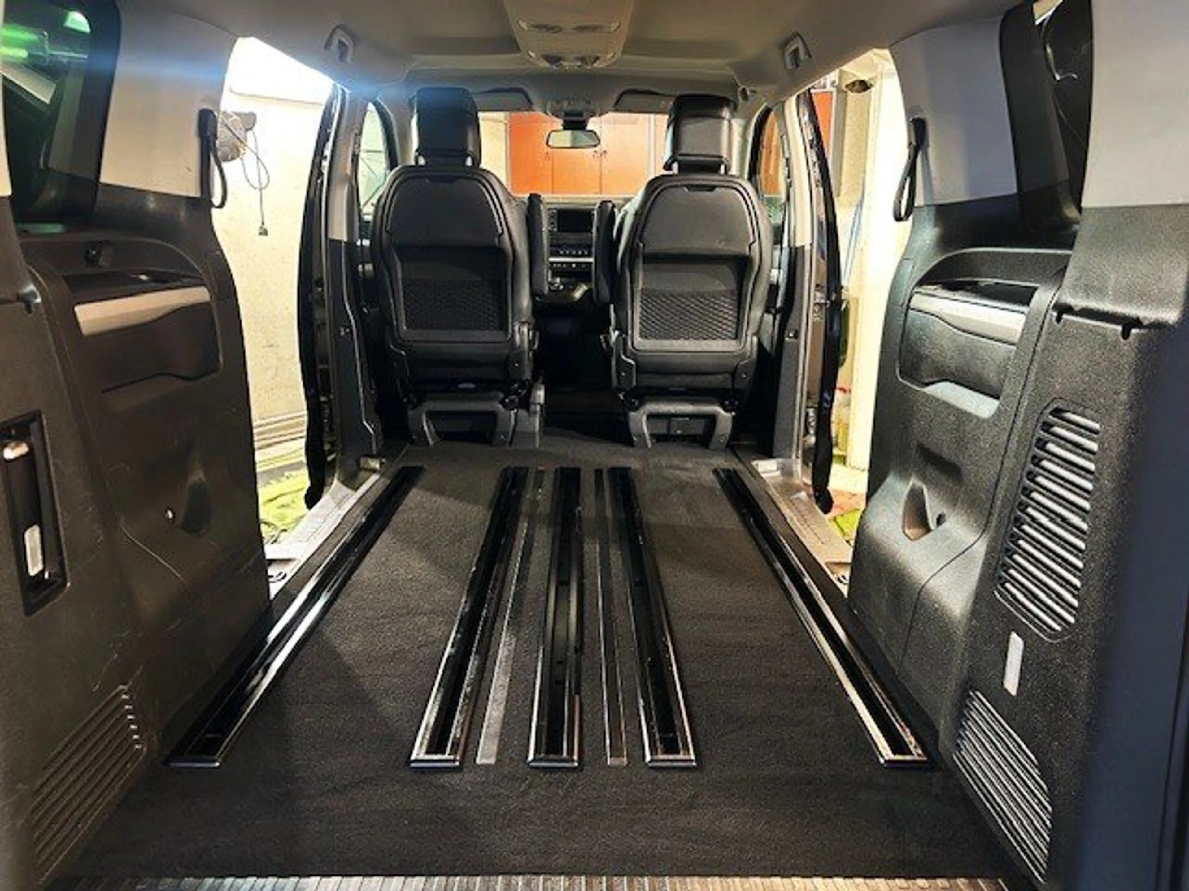 Peugeot Traveller Business VIP 6 Einzelsitze/Standheizung/GARANTIE. — photo 6