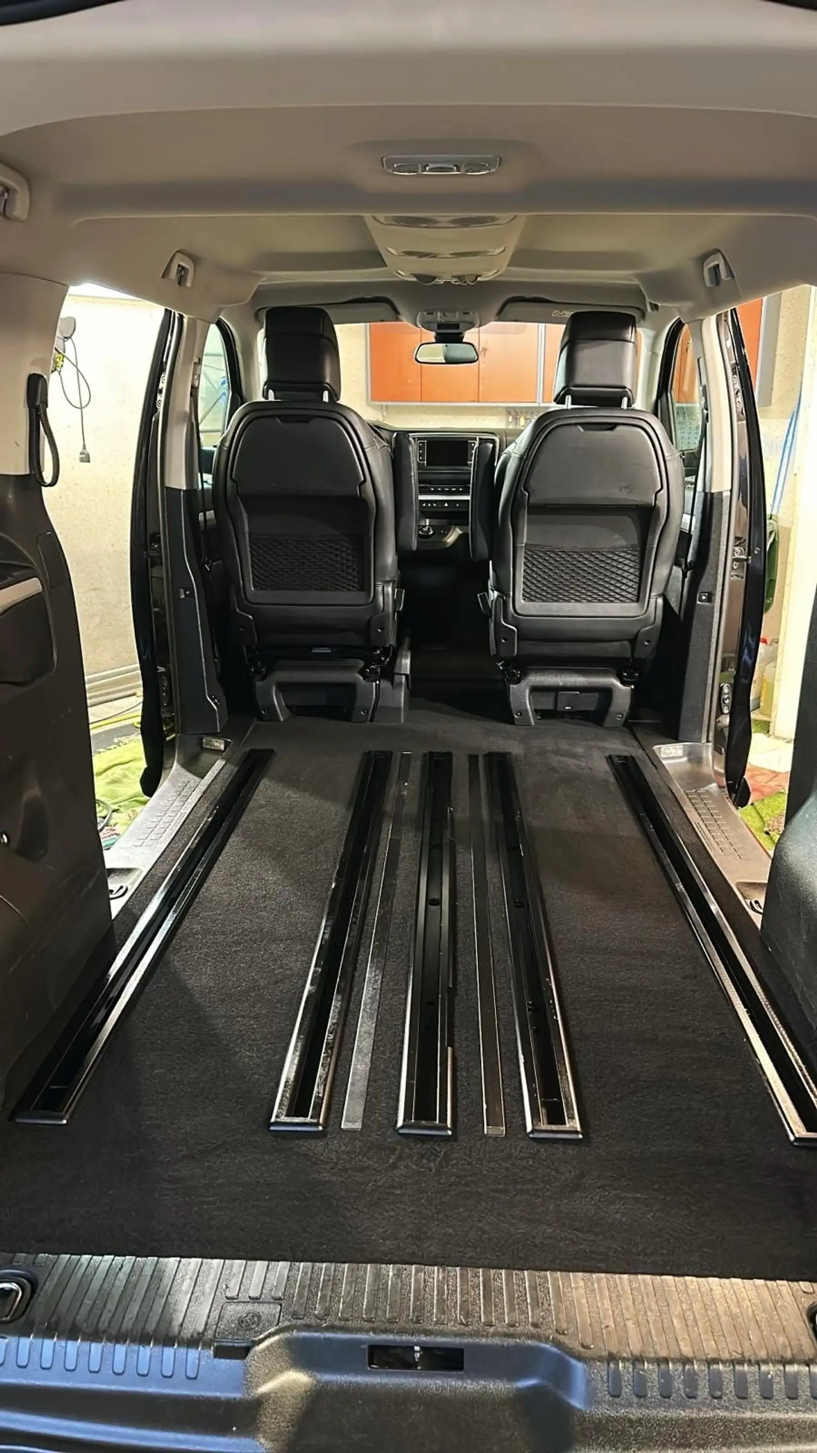 Peugeot Traveller Business VIP 6 Einzelsitze/Standheizung/GARANTIE. — photo 5