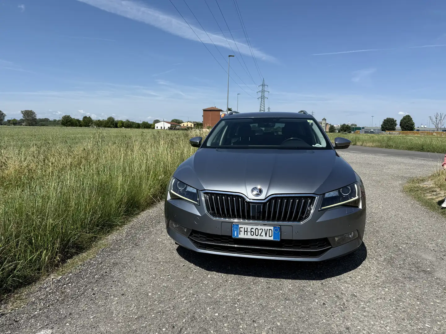 Skoda Superb Wagon 2.0 tdi Style 190cv dsg my17 - 1