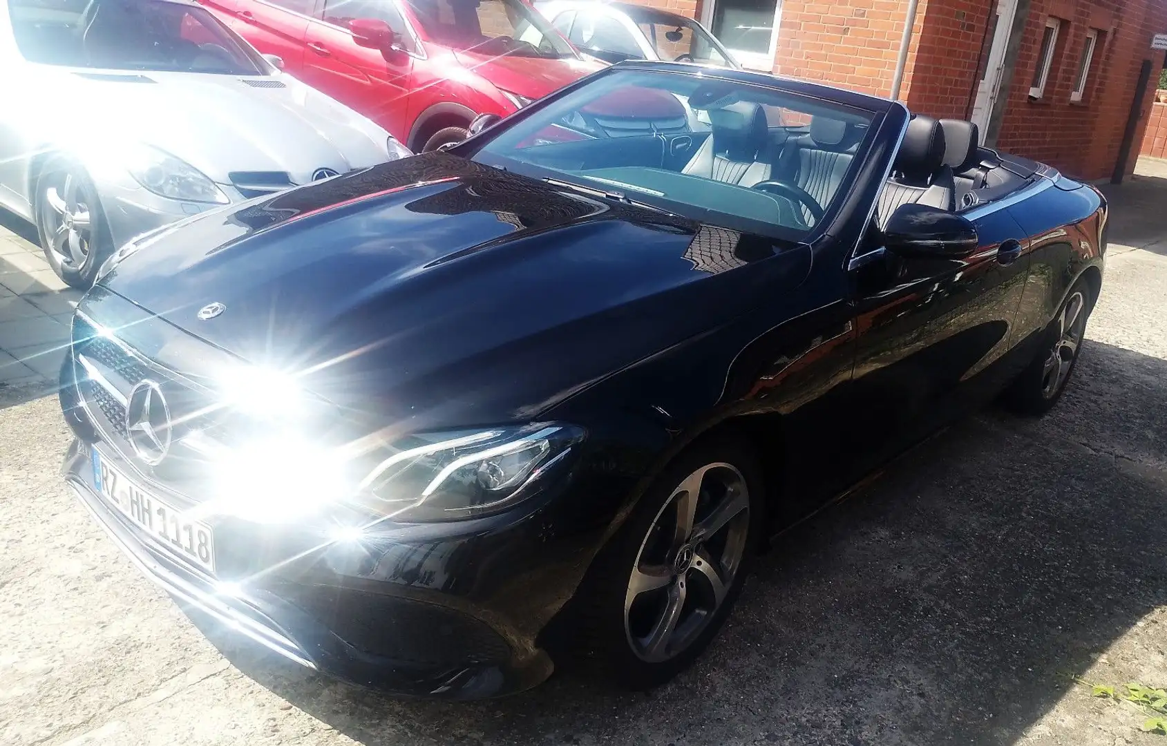 Mercedes-Benz E 220 d Autom. Schwarz - 1