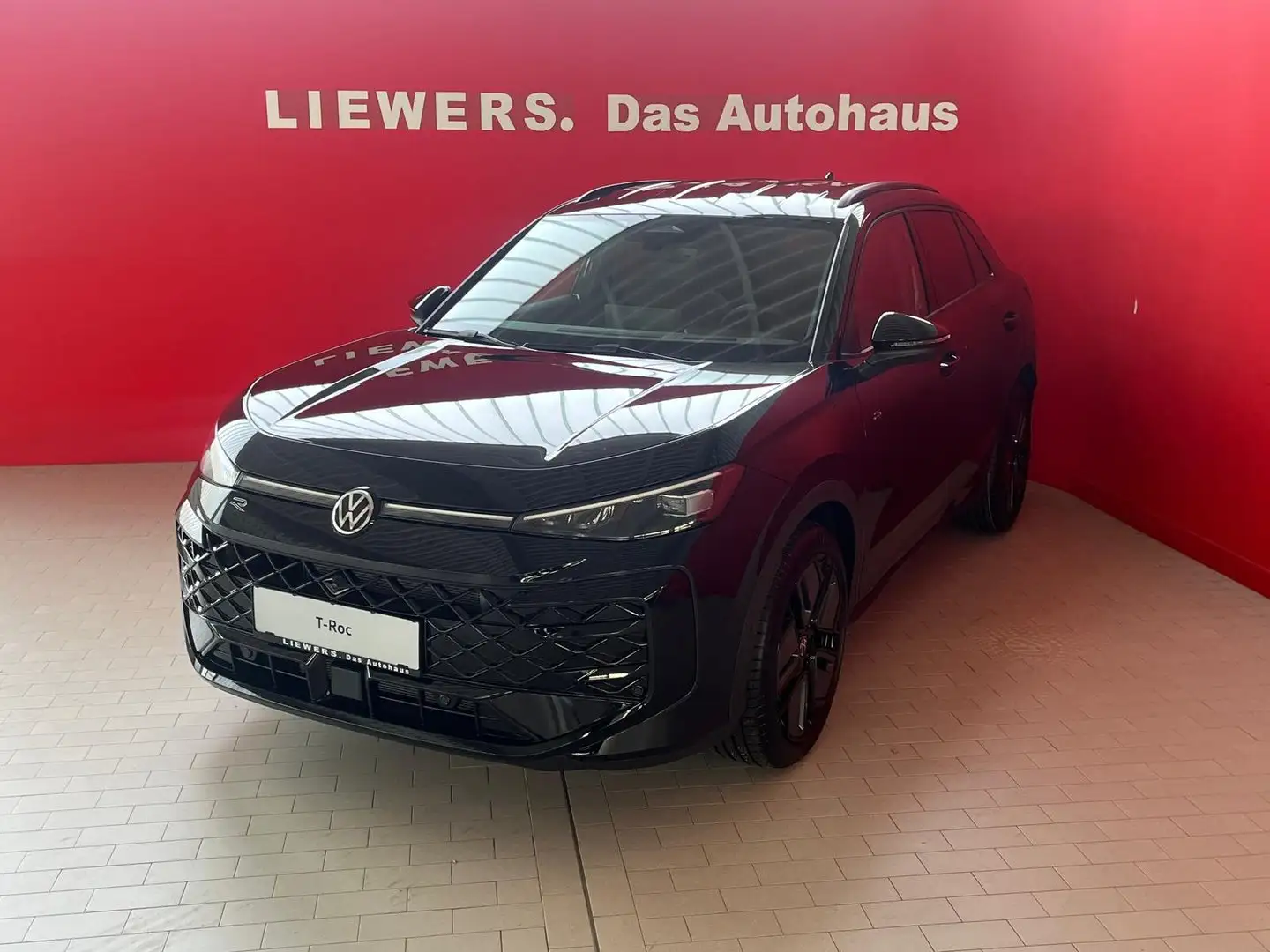 Volkswagen T-Roc R-Line eTSI DSG Schwarz - 1