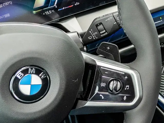 BMW X3 view 13