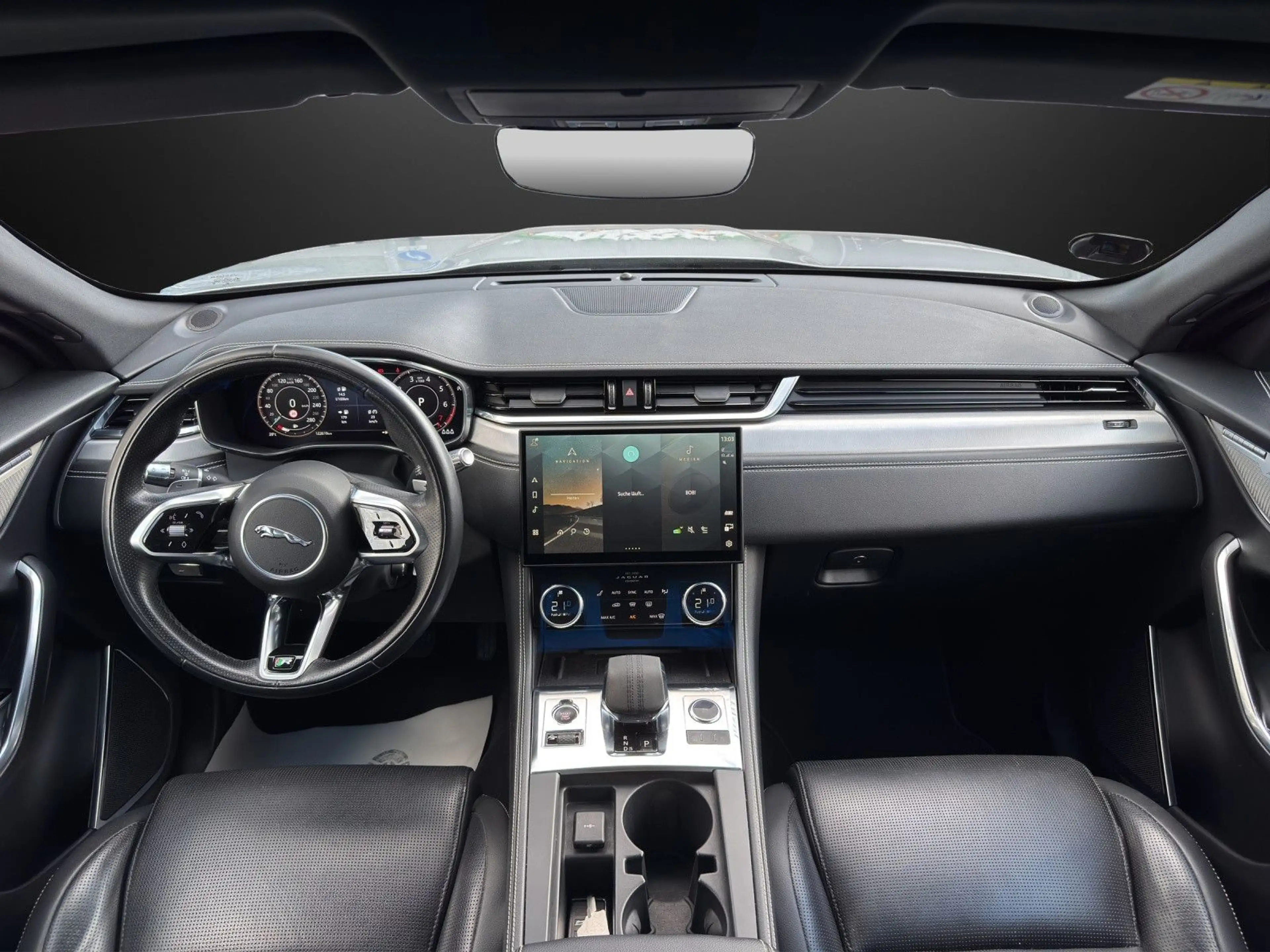 Jaguar F-Pace F-PACE R-Dynamic SE AWD*Panorama*AHK*ACC — photo 15