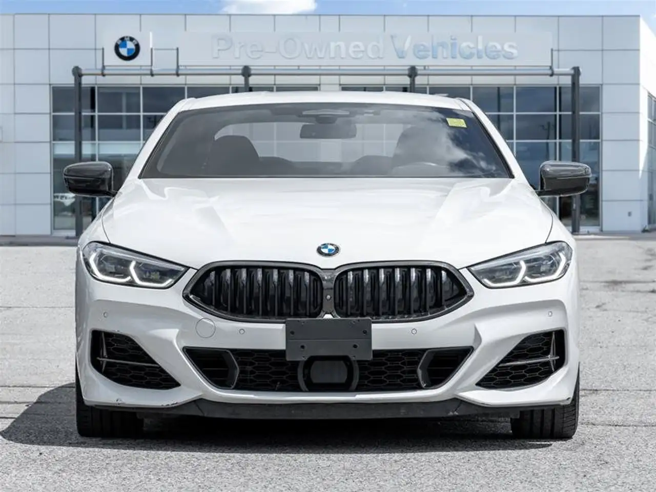 BMW 8 Series photo BMW 8 Series