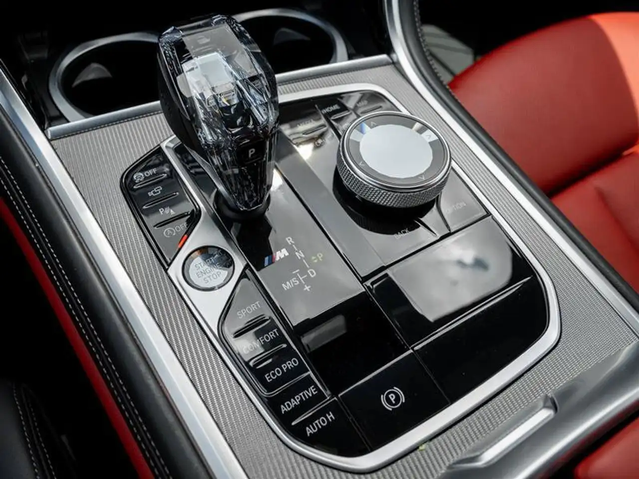 BMW 8 Series photo BMW 8 Series