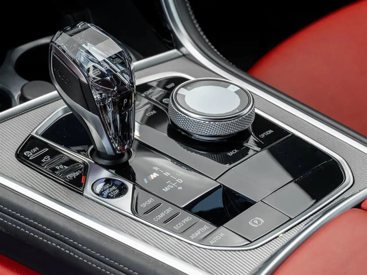 BMW 8 Series photo BMW 8 Series