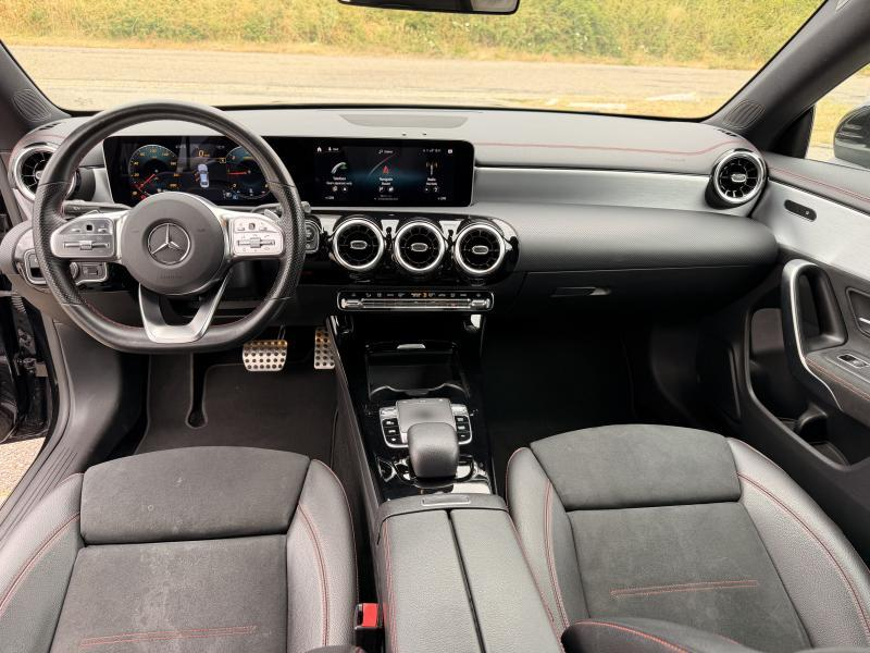 Mercedes-Benz CLA 180 D AMG - Alcantara - LED — photo 11