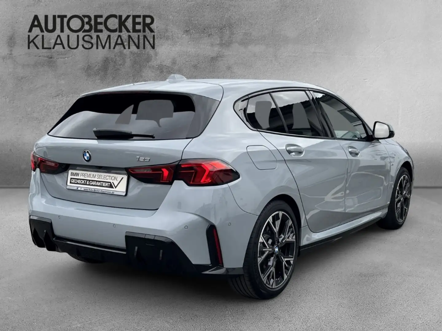 BMW 123 xDrive M Sport 18''LC PROF HUD ACC 360°PARKEN ALAR Grau - 2